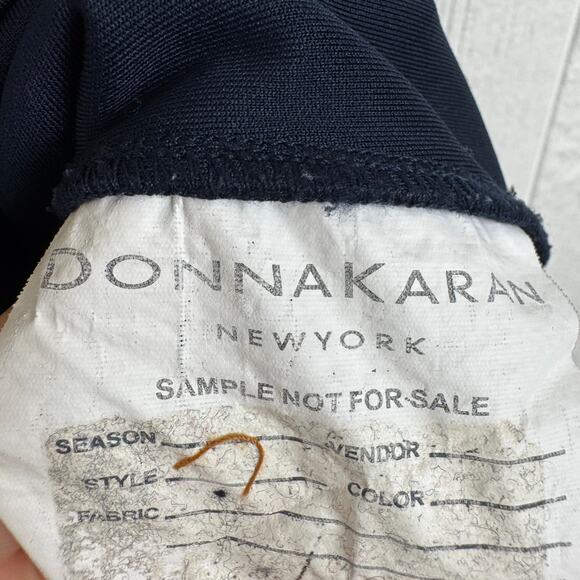 Donna Karan Navy Blue Sequin SAMPLE T shirt Size Medium *Read* Short Sleeve Rare - Picture 8 of 13
